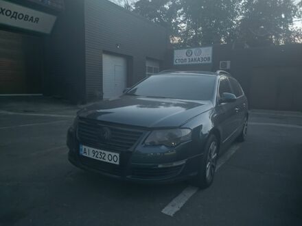 Фольксваген Пассат Вариант 2006 в Киеве на Automoto.ua Синий Фольксваген Пассат Вариант, объемом двигателя 1.9 л и пробегом 311 тыс. км за 5000 $, фото 1 на Automoto.ua