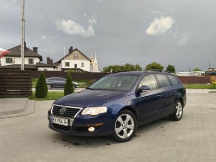 Синій Фольксваген Пассат Варіант, об'ємом двигуна 2 л та пробігом 290 тис. км за 6500 $, фото 1 на Automoto.ua