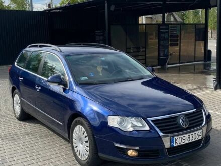 Фольксваген Пассат Варіант 2007 у Житомирі на Automoto.ua Синій Фольксваген Пассат Варіант, об'ємом двигуна 2 л та пробігом 287 тис. км за 2850 $, фото 1 на Automoto.ua