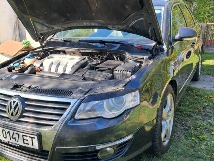 Фольксваген Пассат Вариант 2008 в Локачи на Automoto.ua Синий Фольксваген Пассат Вариант, объемом двигателя 2 л и пробегом 300 тыс. км за 5700 $, фото 1 на Automoto.ua