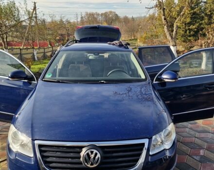 Синій Фольксваген Пассат Варіант, об'ємом двигуна 1.8 л та пробігом 270 тис. км за 5100 $, фото 1 на Automoto.ua