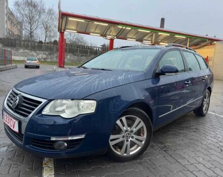 Синий Фольксваген Пассат Вариант, объемом двигателя 2 л и пробегом 307 тыс. км за 4900 $, фото 1 на Automoto.ua