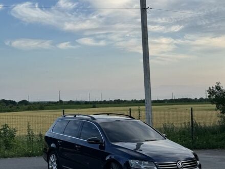 Синій Фольксваген Пассат Варіант, об'ємом двигуна 2 л та пробігом 283 тис. км за 8999 $, фото 1 на Automoto.ua