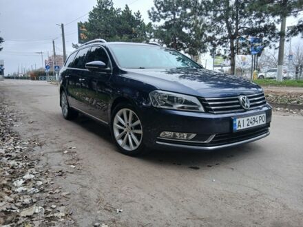 Синий Фольксваген Пассат Вариант, объемом двигателя 1.6 л и пробегом 220 тыс. км за 8200 $, фото 1 на Automoto.ua