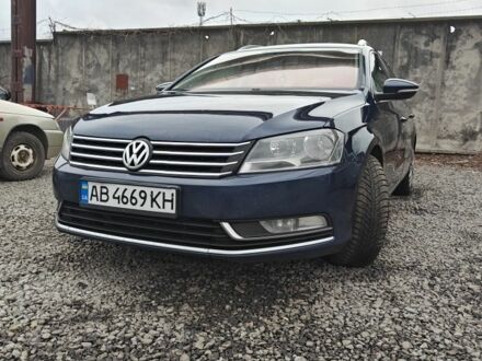 Фольксваген Пассат Варіант 2013 у Вінниці на Automoto.ua Синій Фольксваген Пассат Варіант, об'ємом двигуна 2 л та пробігом 321 тис. км за 10600 $, фото 1 на Automoto.ua