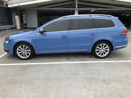 Фольксваген Пассат Вариант 2014 в Софіївська Борщагівка на Automoto.ua Синий Фольксваген Пассат Вариант, объемом двигателя 2 л и пробегом 225 тыс. км за 9500 $, фото 1 на Automoto.ua