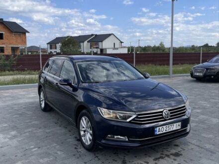 Синій Фольксваген Пассат Варіант, об'ємом двигуна 1.8 л та пробігом 269 тис. км за 13800 $, фото 1 на Automoto.ua