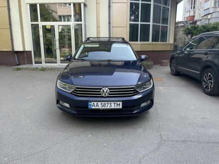 Фольксваген Пассат Вариант 2015 в Умани на Automoto.ua Синий Фольксваген Пассат Вариант, объемом двигателя 1.6 л и пробегом 290 тыс. км за 11700 $, фото 1 на Automoto.ua