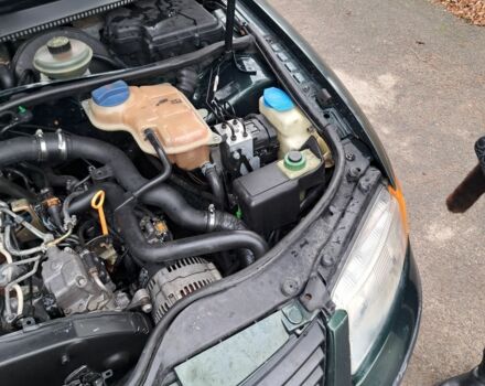 Зелений Фольксваген Пассат Варіант, об'ємом двигуна 0 л та пробігом 500 тис. км за 1650 $, фото 9 на Automoto.ua