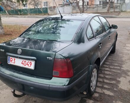 Зелений Фольксваген Пассат Варіант, об'ємом двигуна 0 л та пробігом 500 тис. км за 1650 $, фото 3 на Automoto.ua