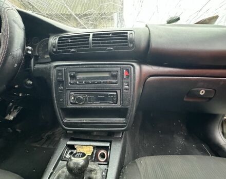 Зеленый Фольксваген Пассат Вариант, объемом двигателя 1.9 л и пробегом 320 тыс. км за 500 $, фото 5 на Automoto.ua