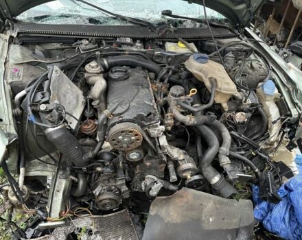 Зеленый Фольксваген Пассат Вариант, объемом двигателя 1.9 л и пробегом 320 тыс. км за 500 $, фото 23 на Automoto.ua