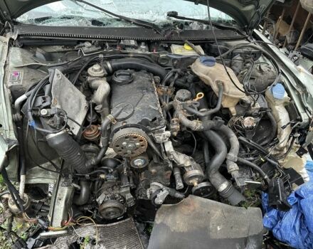 Зеленый Фольксваген Пассат Вариант, объемом двигателя 1.9 л и пробегом 320 тыс. км за 500 $, фото 15 на Automoto.ua