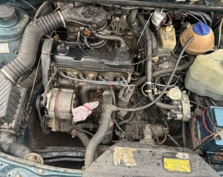 Фольксваген Пассат Вариант 1990 в Харькове на Automoto.ua Зеленый Фольксваген Пассат Вариант, объемом двигателя 1.6 л и пробегом 240 тыс. км за 3000 $, фото 7 на Automoto.ua