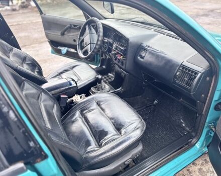 Зеленый Фольксваген Пассат Вариант, объемом двигателя 1.8 л и пробегом 300 тыс. км за 1350 $, фото 13 на Automoto.ua