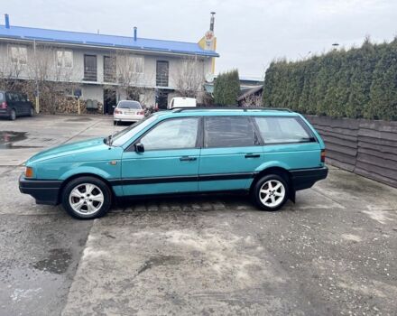 Зеленый Фольксваген Пассат Вариант, объемом двигателя 1.8 л и пробегом 300 тыс. км за 1350 $, фото 2 на Automoto.ua