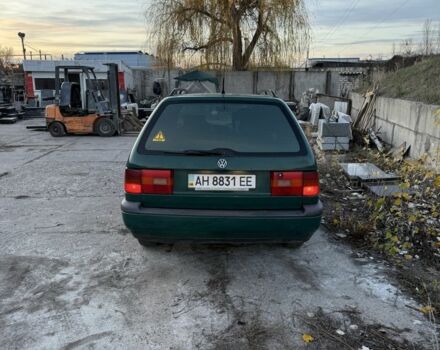 Зеленый Фольксваген Пассат Вариант, объемом двигателя 2 л и пробегом 280 тыс. км за 1652 $, фото 2 на Automoto.ua