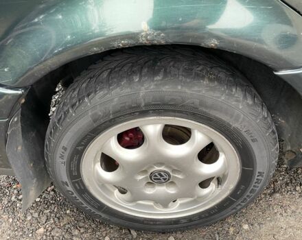 Зеленый Фольксваген Пассат Вариант, объемом двигателя 2.8 л и пробегом 226 тыс. км за 1300 $, фото 9 на Automoto.ua