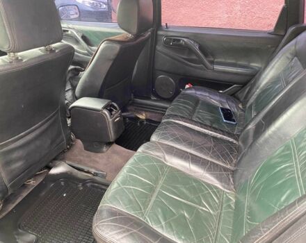 Зеленый Фольксваген Пассат Вариант, объемом двигателя 1.8 л и пробегом 300 тыс. км за 2500 $, фото 9 на Automoto.ua