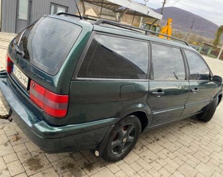 Зеленый Фольксваген Пассат Вариант, объемом двигателя 1.8 л и пробегом 300 тыс. км за 2500 $, фото 2 на Automoto.ua