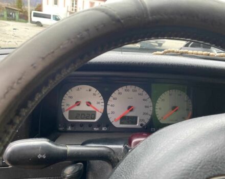 Зеленый Фольксваген Пассат Вариант, объемом двигателя 1.8 л и пробегом 300 тыс. км за 2500 $, фото 7 на Automoto.ua