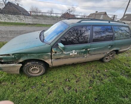 Зеленый Фольксваген Пассат Вариант, объемом двигателя 1.9 л и пробегом 300 тыс. км за 357 $, фото 2 на Automoto.ua