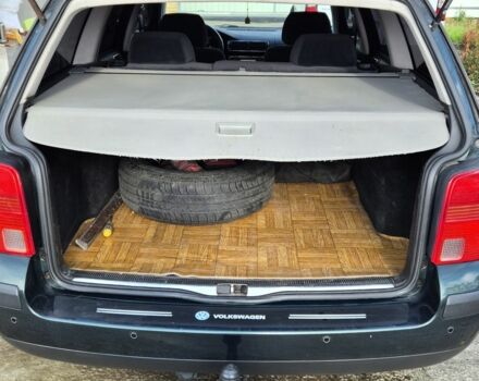 Зелений Фольксваген Пассат Варіант, об'ємом двигуна 1.8 л та пробігом 248 тис. км за 4200 $, фото 5 на Automoto.ua