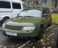 Зелений Фольксваген Пассат Варіант, об'ємом двигуна 1.8 л та пробігом 441 тис. км за 1112 $, фото 1 на Automoto.ua