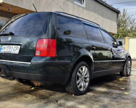 Зелений Фольксваген Пассат Варіант, об'ємом двигуна 1.8 л та пробігом 248 тис. км за 4200 $, фото 6 на Automoto.ua