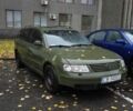 Зелений Фольксваген Пассат Варіант, об'ємом двигуна 1.8 л та пробігом 441 тис. км за 1112 $, фото 2 на Automoto.ua