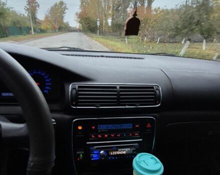 Зелений Фольксваген Пассат Варіант, об'ємом двигуна 1.8 л та пробігом 248 тис. км за 4200 $, фото 7 на Automoto.ua