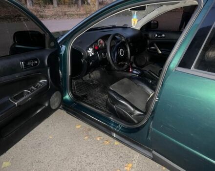 Зеленый Фольксваген Пассат Вариант, объемом двигателя 2.5 л и пробегом 237 тыс. км за 1800 $, фото 5 на Automoto.ua