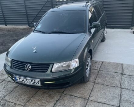 Зелений Фольксваген Пассат Варіант, об'ємом двигуна 1.9 л та пробігом 500 тис. км за 1599 $, фото 2 на Automoto.ua