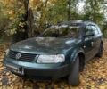 Зелений Фольксваген Пассат Варіант, об'ємом двигуна 1.9 л та пробігом 309 тис. км за 2451 $, фото 1 на Automoto.ua