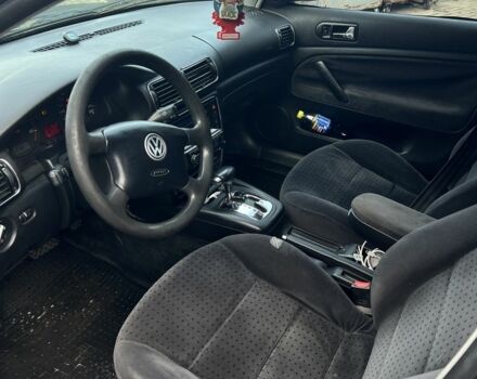 Зеленый Фольксваген Пассат Вариант, объемом двигателя 1.9 л и пробегом 308 тыс. км за 3300 $, фото 6 на Automoto.ua