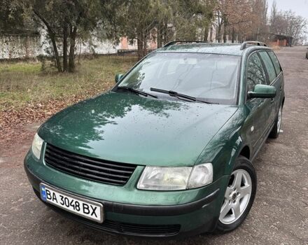 Зеленый Фольксваген Пассат Вариант, объемом двигателя 1.6 л и пробегом 300 тыс. км за 3300 $, фото 6 на Automoto.ua