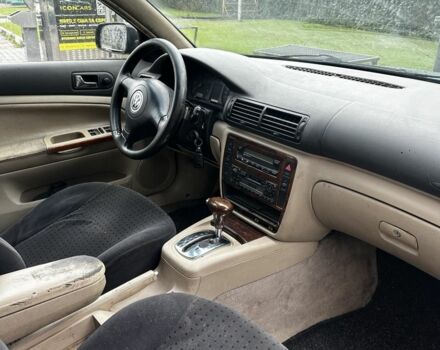 Зеленый Фольксваген Пассат Вариант, объемом двигателя 2.5 л и пробегом 349 тыс. км за 2550 $, фото 7 на Automoto.ua