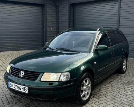 Зеленый Фольксваген Пассат Вариант, объемом двигателя 1.9 л и пробегом 308 тыс. км за 3300 $, фото 1 на Automoto.ua