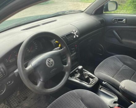 Зелений Фольксваген Пассат Варіант, об'ємом двигуна 1.6 л та пробігом 360 тис. км за 2400 $, фото 3 на Automoto.ua