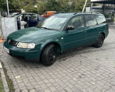 Зеленый Фольксваген Пассат Вариант, объемом двигателя 2.5 л и пробегом 349 тыс. км за 2550 $, фото 4 на Automoto.ua