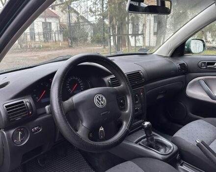 Зеленый Фольксваген Пассат Вариант, объемом двигателя 1.6 л и пробегом 300 тыс. км за 3300 $, фото 8 на Automoto.ua