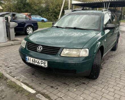 Зеленый Фольксваген Пассат Вариант, объемом двигателя 2.5 л и пробегом 349 тыс. км за 2550 $, фото 1 на Automoto.ua