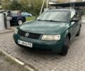Зеленый Фольксваген Пассат Вариант, объемом двигателя 2.5 л и пробегом 349 тыс. км за 2550 $, фото 1 на Automoto.ua
