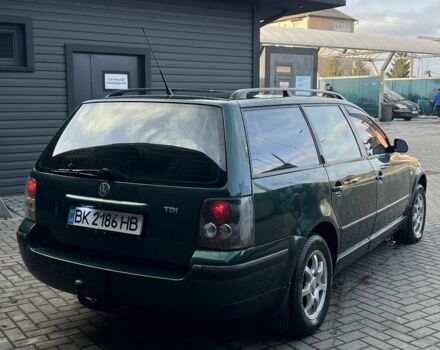 Зеленый Фольксваген Пассат Вариант, объемом двигателя 1.9 л и пробегом 308 тыс. км за 3300 $, фото 3 на Automoto.ua