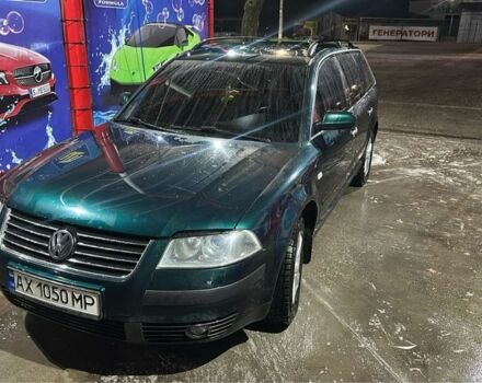 Зеленый Фольксваген Пассат Вариант, объемом двигателя 2 л и пробегом 292 тыс. км за 4200 $, фото 5 на Automoto.ua