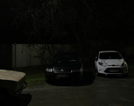 Зеленый Фольксваген Пассат Вариант, объемом двигателя 2 л и пробегом 412 тыс. км за 2650 $, фото 1 на Automoto.ua