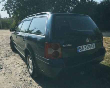 Зеленый Фольксваген Пассат Вариант, объемом двигателя 2 л и пробегом 412 тыс. км за 2650 $, фото 2 на Automoto.ua