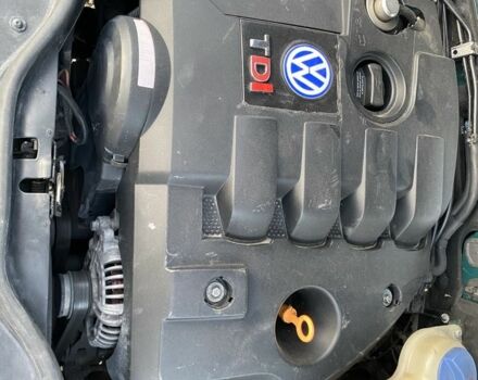 Зеленый Фольксваген Пассат Вариант, объемом двигателя 1.9 л и пробегом 320 тыс. км за 3950 $, фото 5 на Automoto.ua