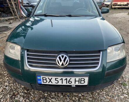 Зеленый Фольксваген Пассат Вариант, объемом двигателя 1.9 л и пробегом 320 тыс. км за 3950 $, фото 1 на Automoto.ua