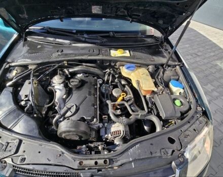 Зелений Фольксваген Пассат Варіант, об'ємом двигуна 0 л та пробігом 450 тис. км за 2000 $, фото 4 на Automoto.ua